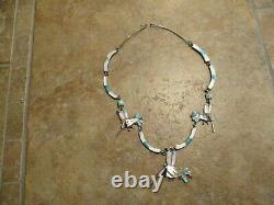 17.5 OLDER Vintage Zuni Sterling Inlay Turquoise / MOP HUMMINGBIRD Necklace