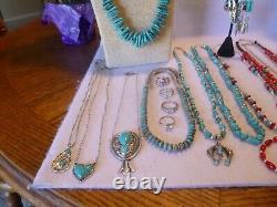 32 Piece Native American Southwestern Vintage Turquoise & Gemstone Jewelry Lot