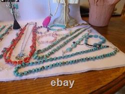 32 Piece Native American Southwestern Vintage Turquoise & Gemstone Jewelry Lot