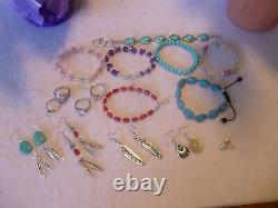 32 Piece Native American Southwestern Vintage Turquoise & Gemstone Jewelry Lot