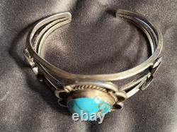6 Vintage Navajo Sterling and turquoise bracelet