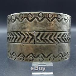 Antique NAVAJO Ingot Coin Silver Cuff BRACELET with Stamp Work EXTRA WIDE 59g