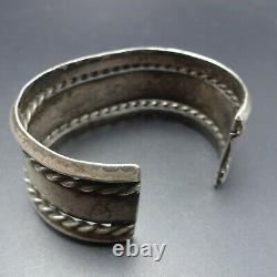 Antique NAVAJO Ingot Coin Silver Cuff BRACELET with Stamp Work and Twisted Wire