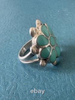 Antique Native American Zuni Dishta Style. 925 Sterling Silver & Turquoise Ring