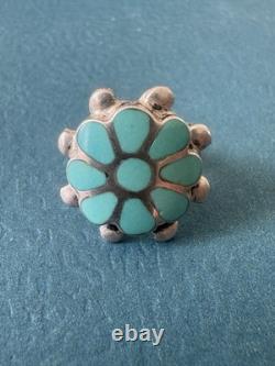 Antique Native American Zuni Dishta Style. 925 Sterling Silver & Turquoise Ring