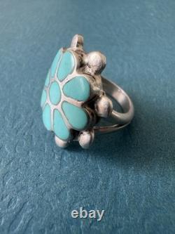 Antique Native American Zuni Dishta Style. 925 Sterling Silver & Turquoise Ring