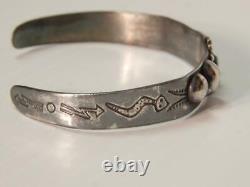 Antique Vintage Navajo Indian Harvey Era Coin Silver Bracelet Snakes+lightning