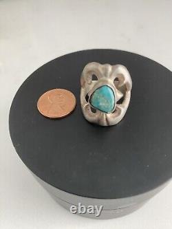 Antique/Vintage Navajo Turquoise Sterling Silver Sand Cast Ring Size 8