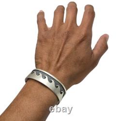 Artistic Chimney Butte Navajo Vintage Sterling Silver Wave Bracelet