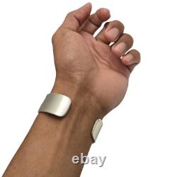 Artistic Chimney Butte Navajo Vintage Sterling Silver Wave Bracelet