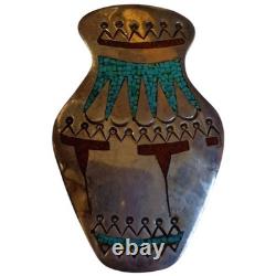 Astute WILLIAM SINGER NAVAJO VINTAGE STERLING CHIP INLAY Olla Pin Brooch