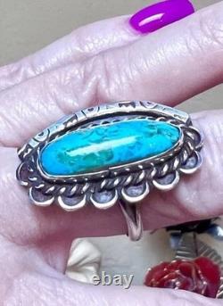 BEAUTIFUL Vintage Native American Large Sterling Silver Turquoise Stampwork Ring