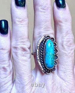 BEAUTIFUL Vintage Native American Large Sterling Silver Turquoise Stampwork Ring