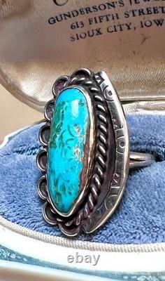 BEAUTIFUL Vintage Native American Large Sterling Silver Turquoise Stampwork Ring