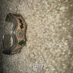 Beautiful Vintage Native American Sterling Turquoise Bracelet heavy