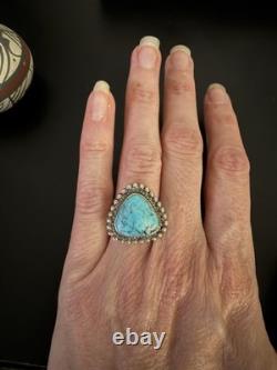 Beautiful Vintage Navajo (Dinè) Turquoise & Sterling Silver Ring Stunning Stone