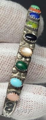 Beautiful Vintage Navajo Sterling Cuff, 9 Stone Setting. Signed. 925 Cuff