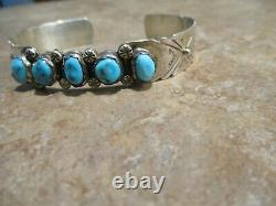 CONTEMPORARY Vintage Navajo Sterling Silver KINGMAN Turquoise Bracelet