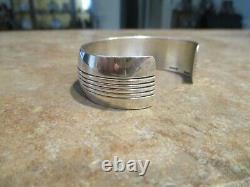 DYNAMITE Vintage Navajo Sterling Silver RAIL DESIGN Bracelet