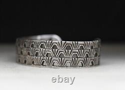 Dan Oliver Vintage Native American Navajo Sterling Silver Cuff Bracelet