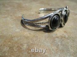 EXTRA FINE Vintage Navajo Sterling Silver Signed BLACK ONYX Row Bracelet