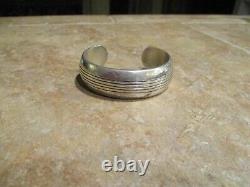 EXTRA SHARP Vintage Navajo Sterling Silver RAIL Design Bracelet