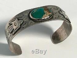 Early 20th Century Navajo Dyer Blue Turquoise Men's Cuff Bracelet 32 grams