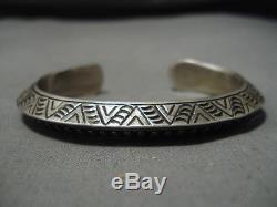 Exceptional Vintage Navajo Sterling Silver Native American Bracelet Cuff