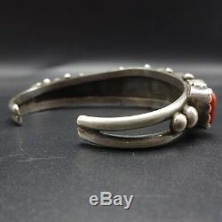 Exquisite Signed Vintage NAVAJO Sterling Silver OLD RED CORAL Cuff BRACELET