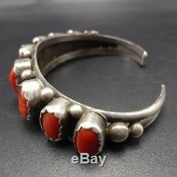 Exquisite Signed Vintage NAVAJO Sterling Silver OLD RED CORAL Cuff BRACELET