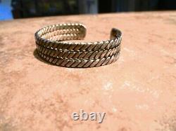 FINE OLDER Vintage Navajo Sterling Silver COILED ROPE Bracelet