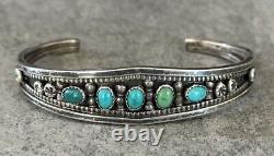 FINE Vintage Native American Navajo Turquoise Sterling silver Bracelet