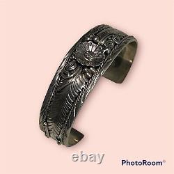 GARDEN OF LEAVES VINTAGE NATIVE AMERICAN JEWELRY NAVAJO cuff EY Elsie Yazzie 925