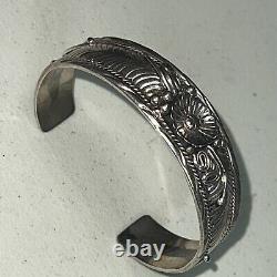 GARDEN OF LEAVES VINTAGE NATIVE AMERICAN JEWELRY NAVAJO cuff EY Elsie Yazzie 925