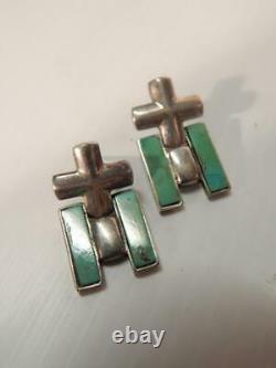 Gorgeous Vintage Santo Domingo Pueblo Indian Sterling Silver Turquoise Earrings