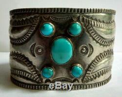 Great Wide 1930's Vintage Navajo Indian Repousee Silver Turquoise Cuff Bracelet