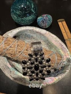 Highly Protective Vintage'nakai Indian Jewelry' Santa Fe, Nm Onyx Cross Pendant