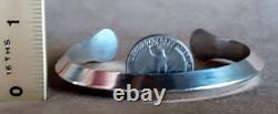 LARGE Sz VINTAGE NAVAJO HEAVY STERLING SILVER CARINATED KNIFE EDGE CUFF BRACELET