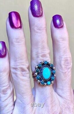 LOVELY Vintage Native American, Navajo Crafted Sterling Silver Turquoise Ring