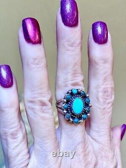 LOVELY Vintage Native American, Navajo Crafted Sterling Silver Turquoise Ring