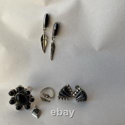 Lot Of Vintage Native American Black Onyx Sterling Silver Jewelry