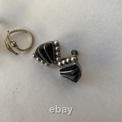 Lot Of Vintage Native American Black Onyx Sterling Silver Jewelry Lot Of Vintage Native American Black Onyx Sterling Silver Jewelry