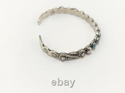 Lovely Vtg NATIVE AMERICAN NAVAJO signed IH Coin Silver Turquoise Cuff Bracelet