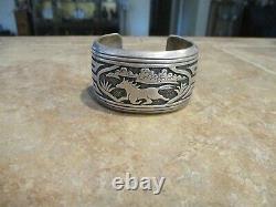 MAGNIFICENT Vintage Tommy Singer (d.) Navajo Sterling HORSE STORYTELLER Bracelet