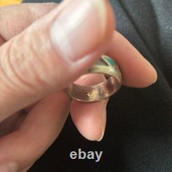 NAVAJO Vintage Indian Jewelry Zuni Ring with Stones, Needs Repair, Signed