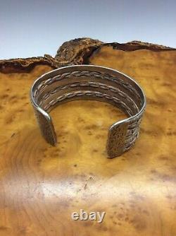 Native American Fred Harvey Era Cuff Bracelet Sterling Silver with Arrow Designs