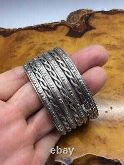 Native American Fred Harvey Era Cuff Bracelet Sterling Silver with Arrow Designs