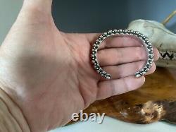 Native American Navajo Natural Coral Cuff Bracelet Sterling 35.9g (27) Stones