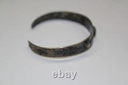 Native American Old Vintage Cuff Bracelet Round Turquoise Cabochon 925 Fine 6409