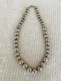 Native American TSO Signed Vintage Sterling Handmade Navajo Pearls 19 Necklace